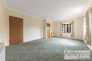 lounge- click for photo gallery